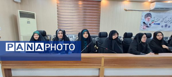 برگزاری کارگاه دانش‌افزایی دیدگاه امام خمینی (ره) به نقش سیاسی بانوان در خانواده و جامعه