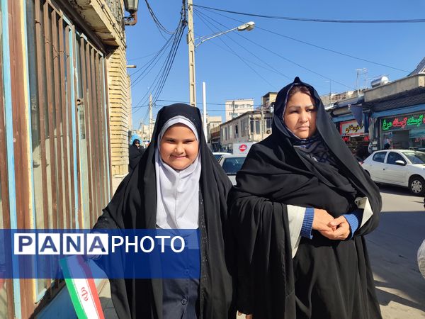 همایش پیاده‌روی مادر دختری به‌مناسبت اعیاد شعبانیه و دهه فجر 