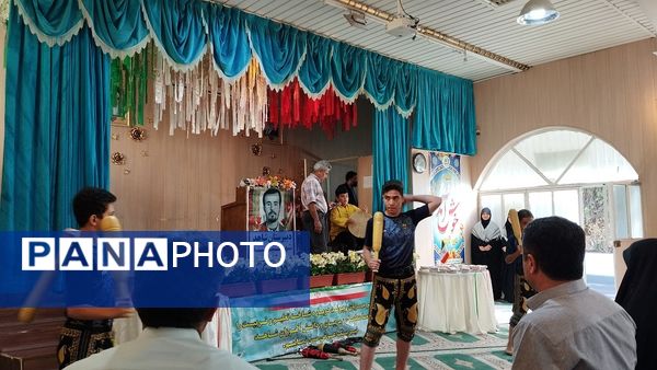 نواختن زنگ ایثار و مقاومت در دبیرستان شاهد شهید کلانتری ناحیه یک کرج 