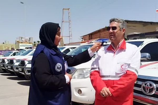 حضور امدادگران هلال‌احمر در نماز جمعه