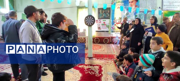 برگزاری مسابقات دارت در جشن بزرگ ۲۲بهمن در روستای اسلام آباد شیروان 