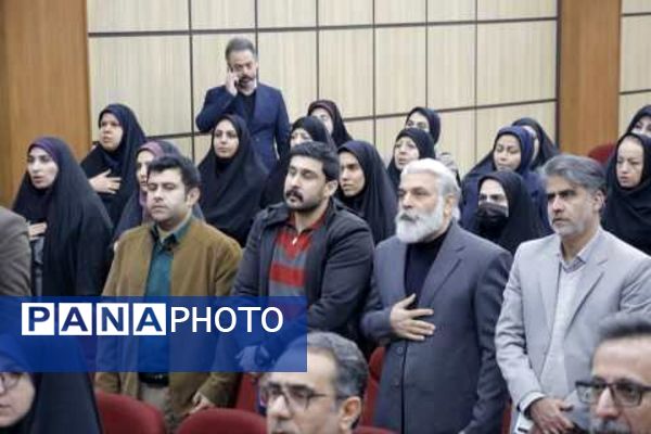 تقدیر از مسئولین سوادآموزی منطقه چهاردانگه به مناسبت کسب رتبه سوم استانی نهضت سوادآموزی 