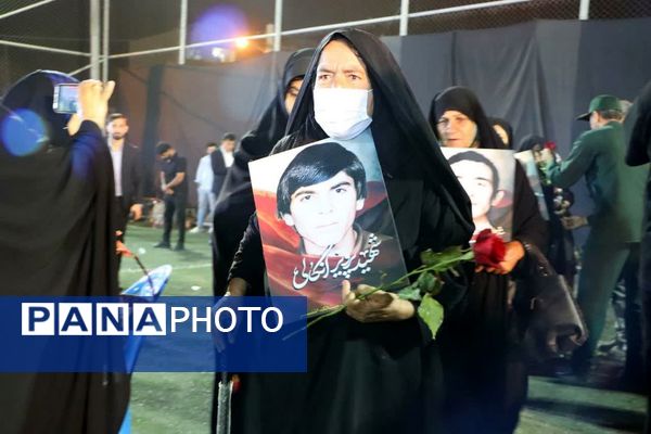 یادواره سرداران و شهدای محله حسین‌آباد در برازجان با حضور نماینده ولی فقیه در استان بوشهر