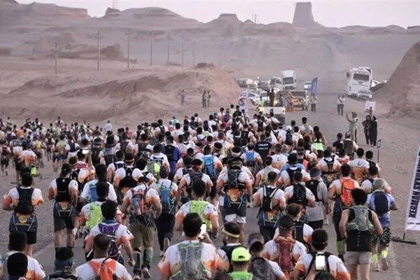 کلوت‌های شهداد میزبان دهمین ماراتن کشوری با حضور ۶۰۰ دونده