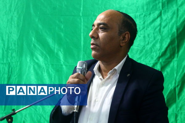 تجلی ایمان و همدلی دانش‌آموزان جزیره