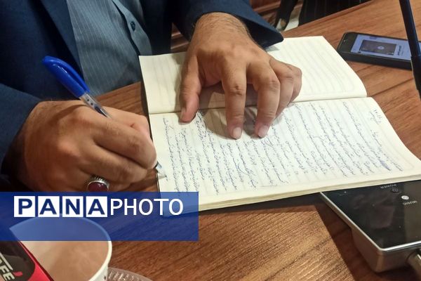 برگزاری کارگروه توسعه عمومی قرآن کریم در ناحیه یک شهرری