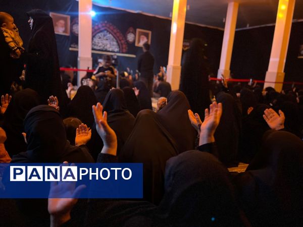 مراسم شب سوم سوگواری حضرت فاطمه(س) در تپه شهدای گمنام کهنوج