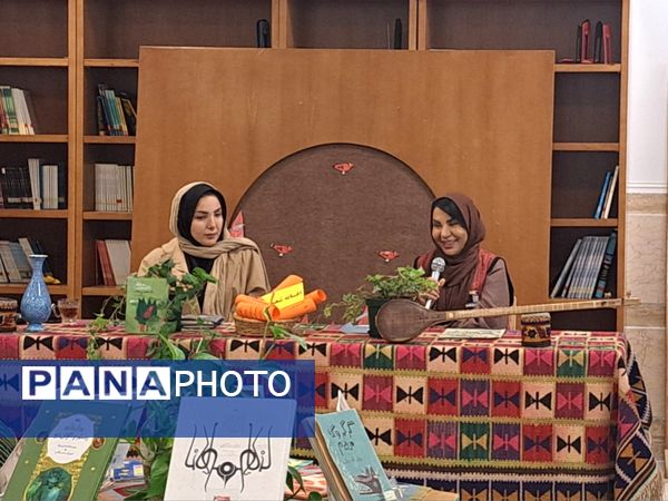 دورهمی ادبی نوجوانان با حضور « افسانه شعبان نژاد » در قم