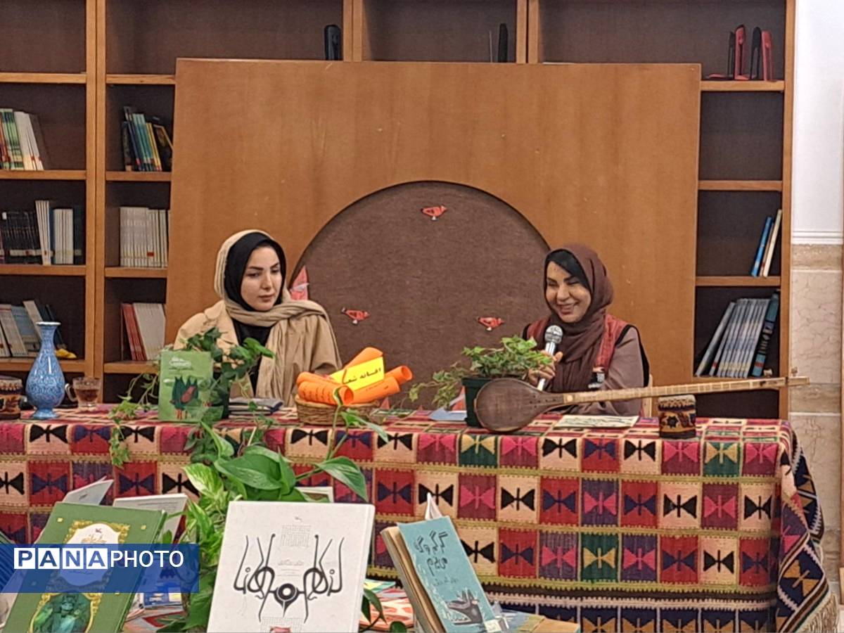 دورهمی ادبی نوجوانان با حضور « افسانه شعبان نژاد » در قم