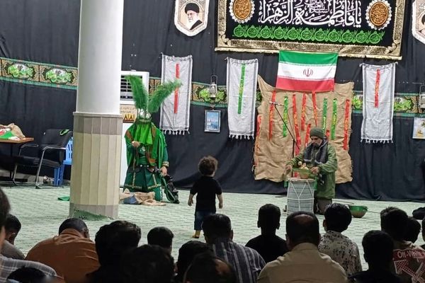 آوای تعزیه و روایت شهدا در جزیره بوموسی طنین‌انداز شد