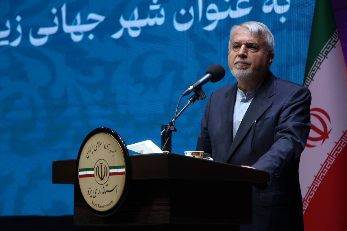 دانشآموزان باید با فرهنگ و تمدن سرزمین خود آشنا شوند