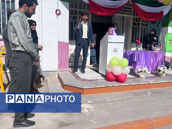 جشن شکوفه‌ها در مدارس سملقان