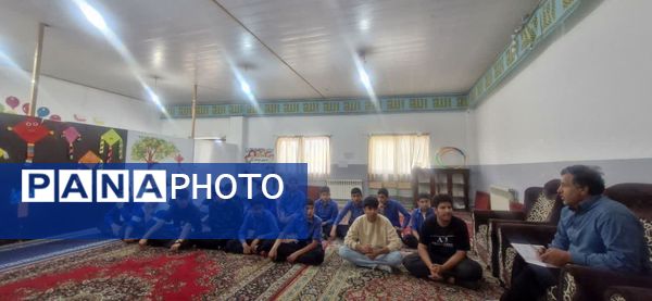 نشست آمادگی اعزام دانش‌آموزان به المپیاد استانی هلال احمر