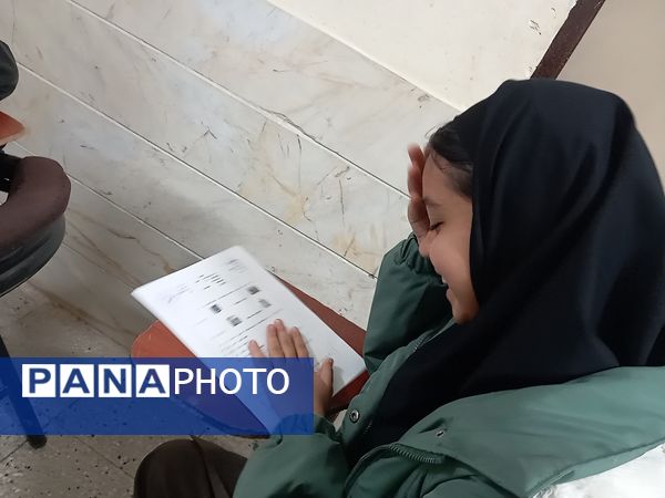 امتحانات نوبت اول در دبیرستان نمونه اندیشه 