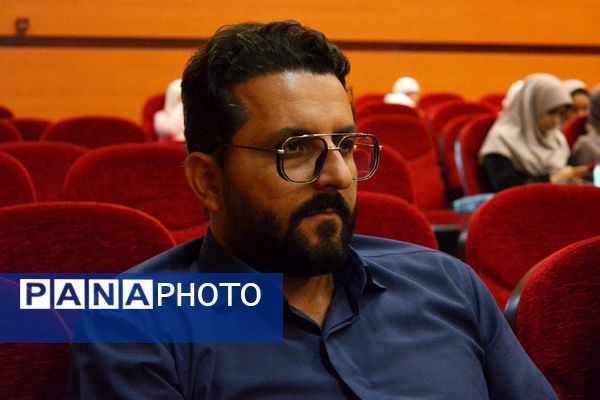 نشست هم‌اندیشی معاونین پرورشی، روحانیون امین و ائمه جماعات در بهارستان‌دو