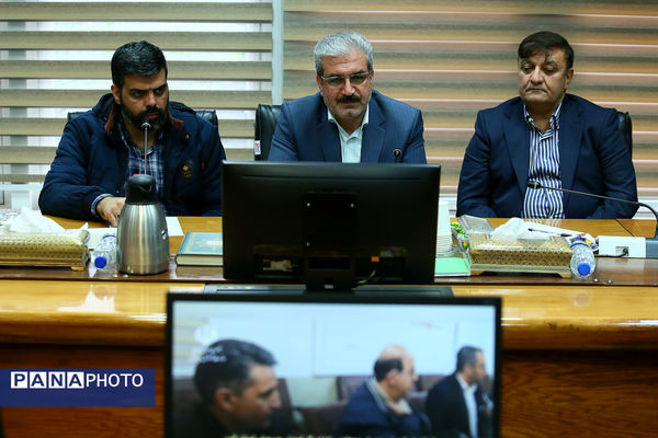 نشست صمیمانه وزیر آموزش و پرورش با مدیران مدارس