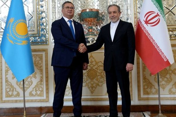 دیدار وزیران خارجه ایران و قزاقستان در تهران
