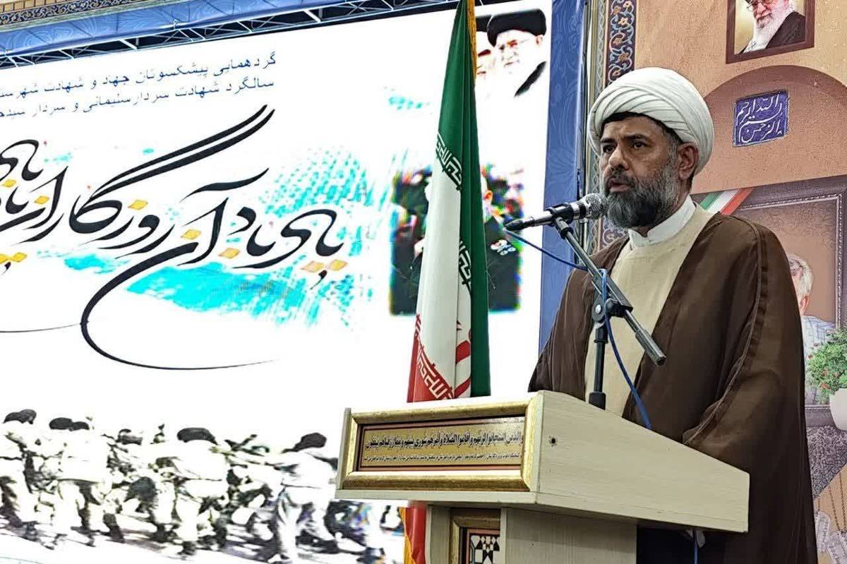 وصیت‌نامه شهدا را بخوانید؛ این‌ها انسان را بیدار می‌کنند