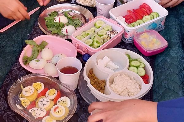 صبحانه سالم و روز تخم مرغ در دبستان شهید مجید مجیدی ناحیه دو شهرری 