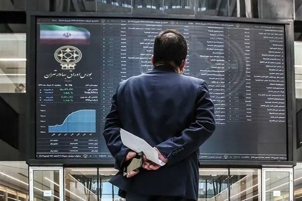 جلوگیری از تصمیم‌های گروهی و مبتنی بر هیجان سهامداران در وضعیت جنگی با تعطیلی بازار سرمایه