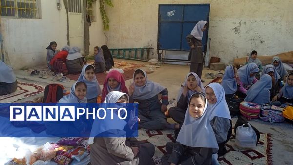 سیزده آبان در قاب مدرسه 