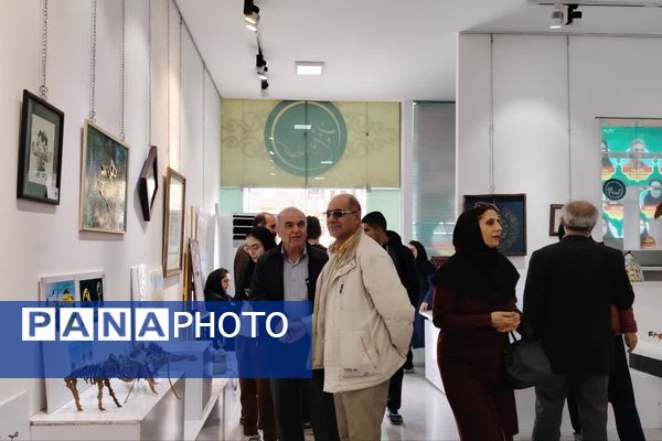 هم‌صدایی دل‌ها در سکوت و توانایی