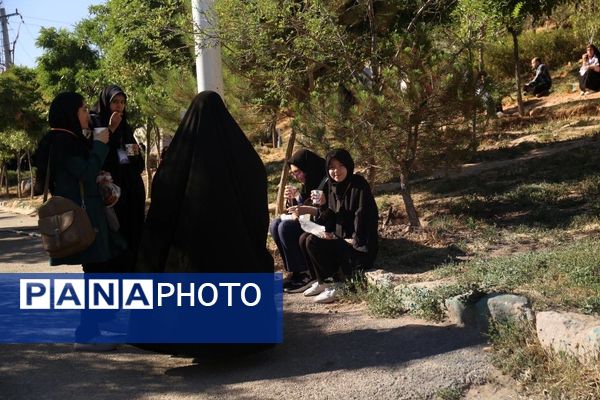 دختران قرآنی سمپاد ایران بر فراز بام تبریز