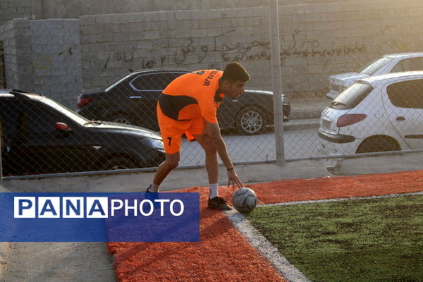 تیم چاهکوتاه قهرمان مسابقات روستایی مینی فوتبال جام پرچم شهرستان بوشهر 