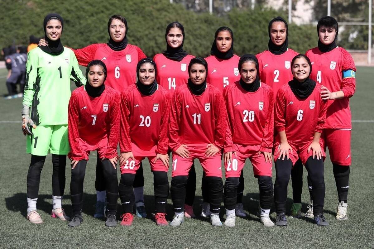 ۱۷ دختر فوتبالیست در اردوی تیم ملی پا به توپ می‌شوند