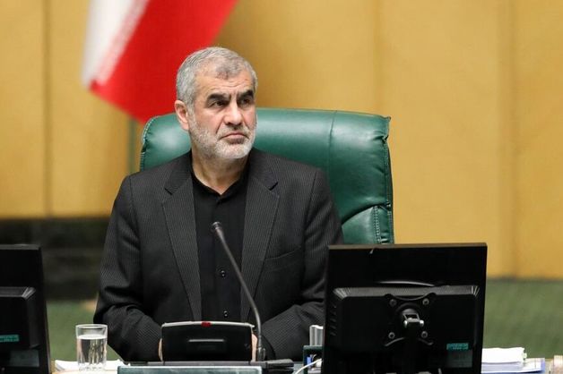 نیکزاد: ملت بزرگ ایران تسلیم شدنی نیست/ قوی شدن جز با اتحاد مقدس امکان‌پذیر نیست