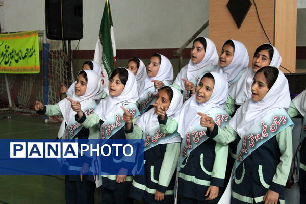 همایش روز معلم در بندپی شرقی 