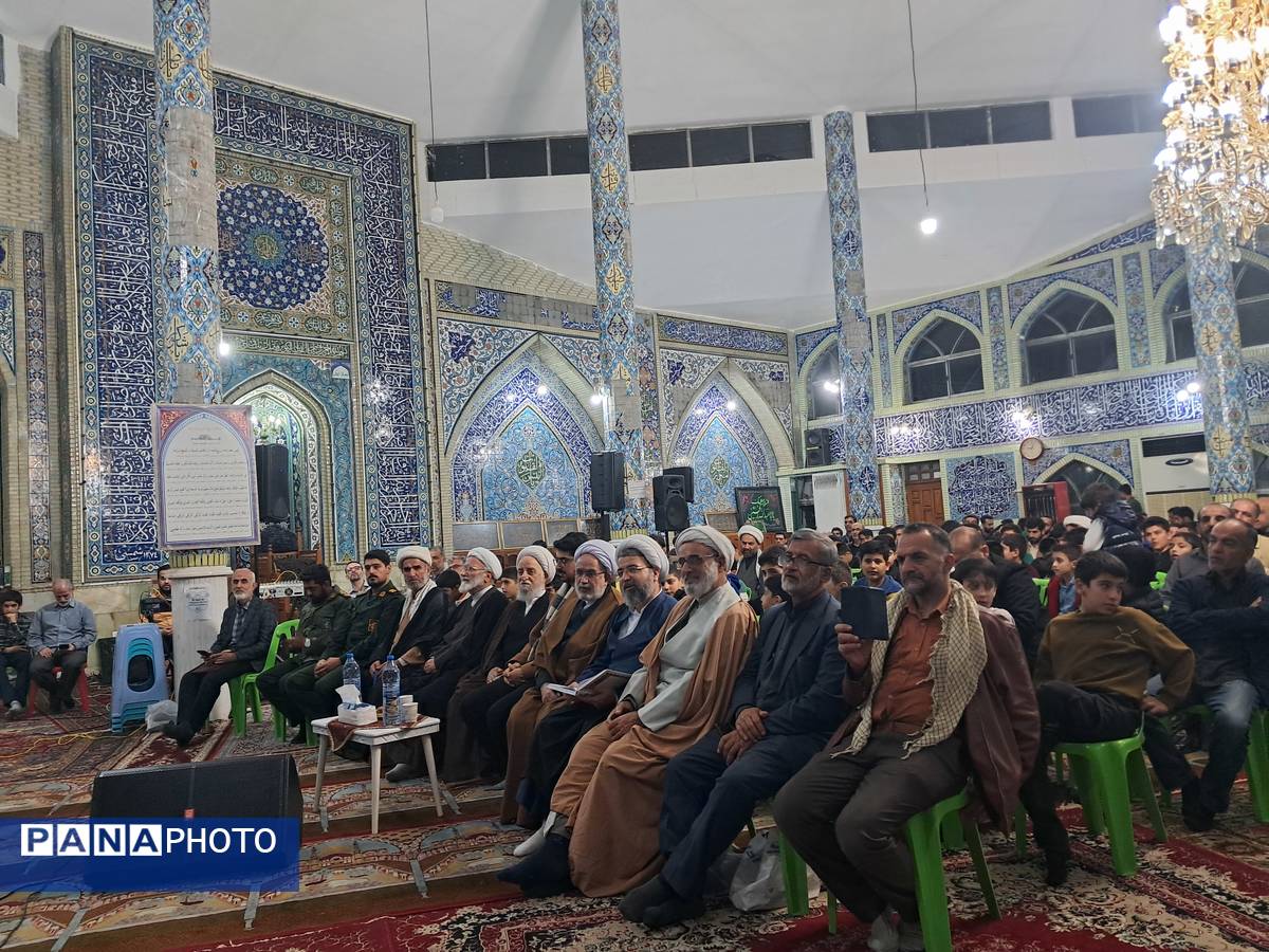 محفل انس با قرآن کریم در مسجد جامع قائمشهر