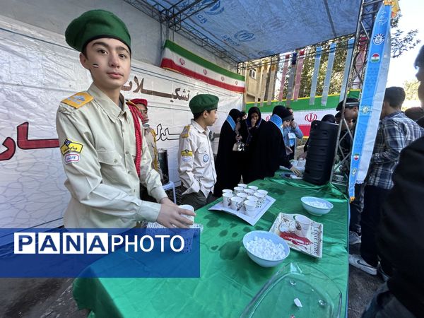 راهپیمایی ۱۳ آبان مدرسه شهید رجایی یک بجنورد