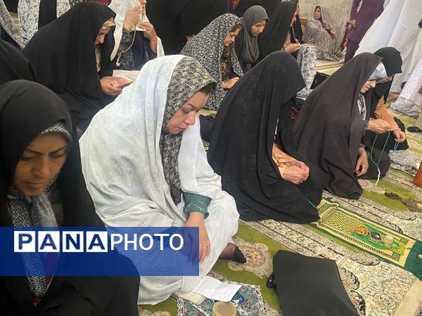حضور جمعی از فرهنگیان مانه و سملقان در نماز عبادی سیاسی جمعه