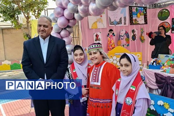 آیین نواختن زنگ پژوهش در ناحیه دو شهرری 