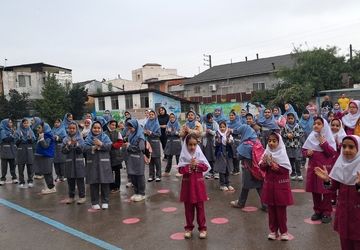 مهرماه و آغاز سال تحصیلی در مدرسه دخترانه شهید حشمت‌الله احمدپور قائمشهر