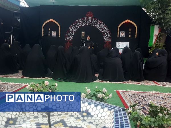 مراسم عزاداری سیدالشهدا دردبیرستان دخترانه امام حسین (ع)