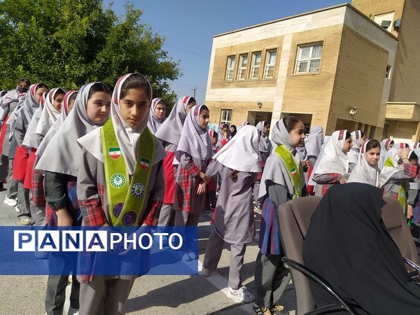 مراسم شور عاطفه‌ها در دبستان شهید رضایی شهرستان ایوان