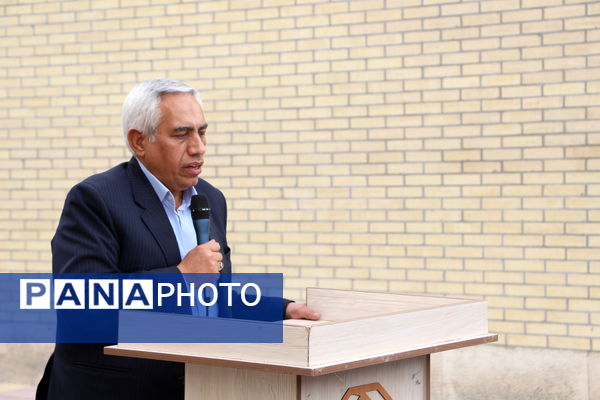 اهدا دستگاه شتابگر الکترونی به دانشگاه یزد