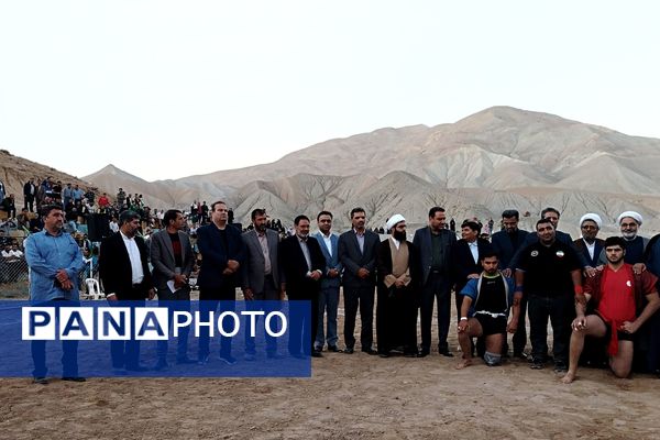 مسابقات بومی محلی در گود کشتی شهر بار نیشابور