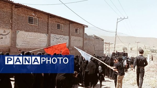 بازماندگان اربعین شهر نسر با راهپیمایی باشکوه یاد شهدای کربلا را گرامی داشتند