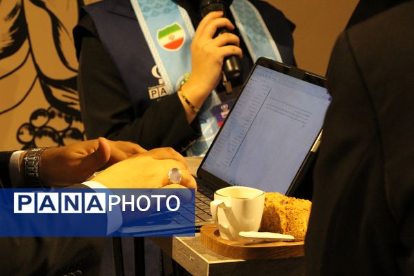 افتتاح کافه گفتگو در کانون ریحانه بجنورد 