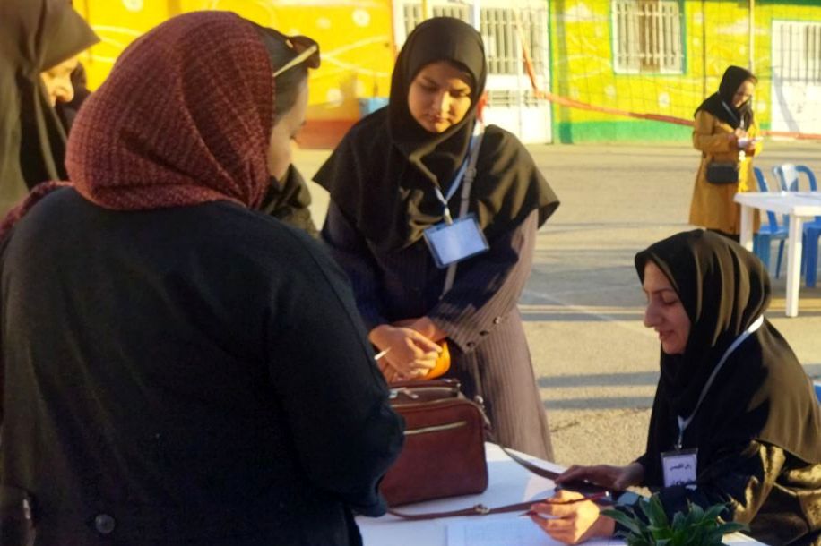 طرح دیدار و ارائه کارنامه هشدار در دبیرستان مهر نیشابور