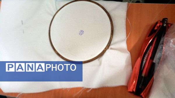 برگزاری کارگاه گلدوزی دانش‌آموزان پایه ششم دبستان لاله‌های انقلاب ناحیه 3 کرج 