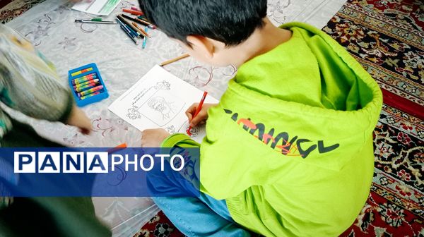 برپایی غرفه کودک در نماز جمعه شهرستان کاشمر 