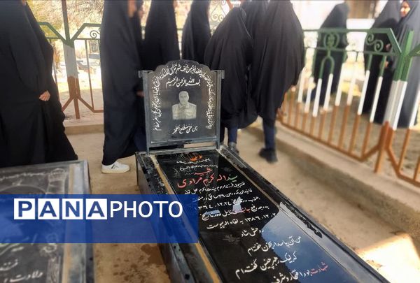 قاب‌های ماندگار در کنار شهید منطقه میانکوه