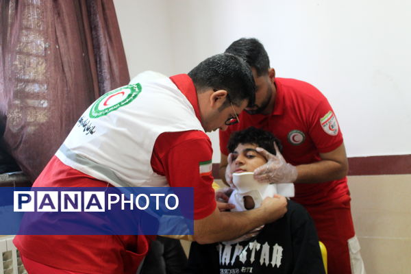 مانور سراسری زلزله و ایمنی مدارس در گلوگاه