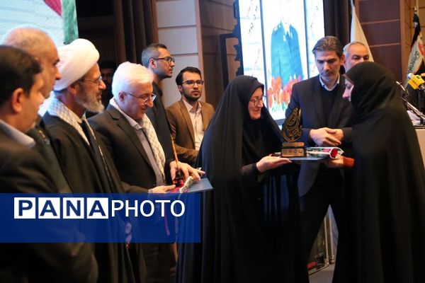 برگزاری همایش بزرگداشت شهدای مبارزه با مواد مخدر در بجنورد