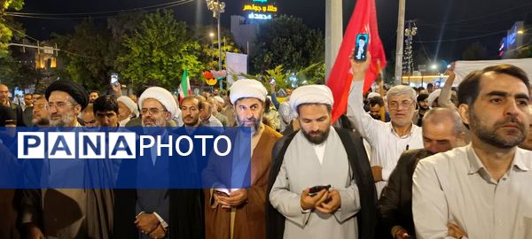 اجتماع مردم غیور بجنورد در حمایت از بیانات مقام معظم رهبری