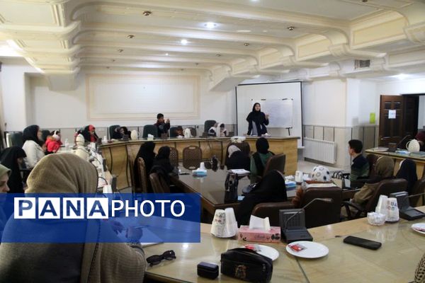 گارگاه آموزش خبرنگاری ویژه پانا در یزد 